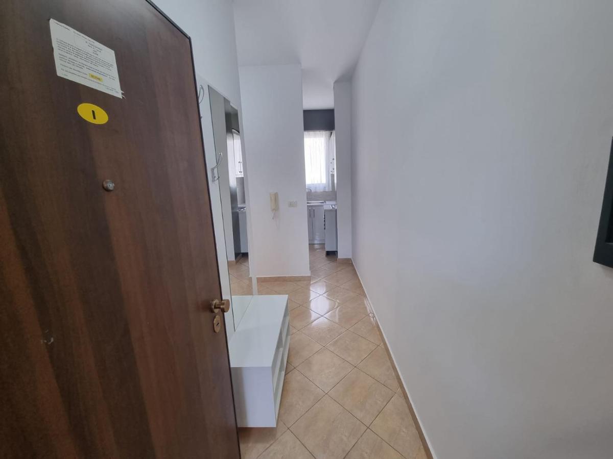 Bellavista Apartment Вльора Екстер'єр фото