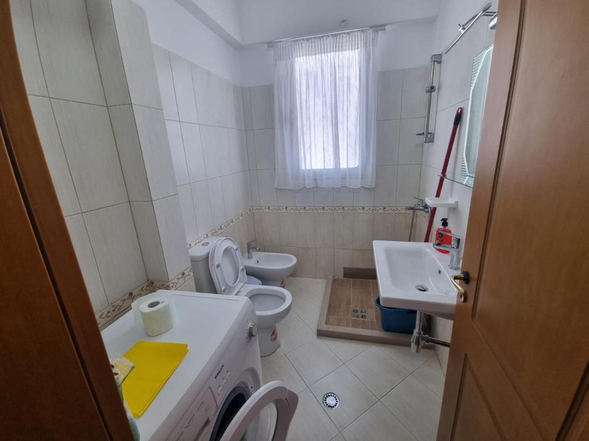 Bellavista Apartment Вльора Екстер'єр фото
