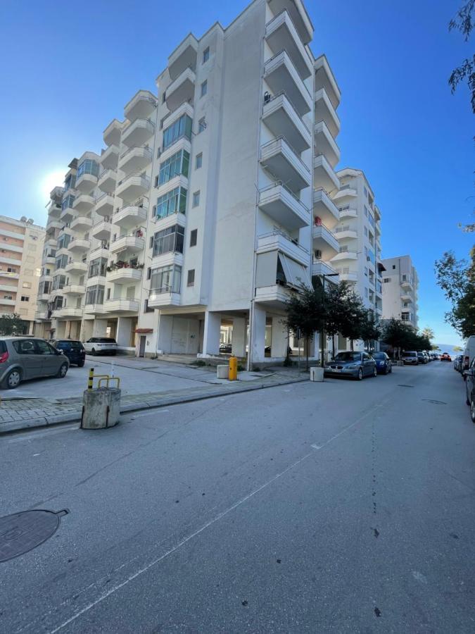 Bellavista Apartment Вльора Екстер'єр фото