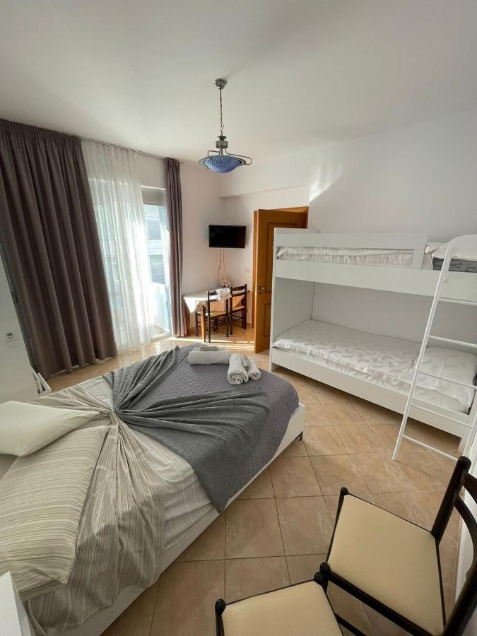Bellavista Apartment Вльора Екстер'єр фото